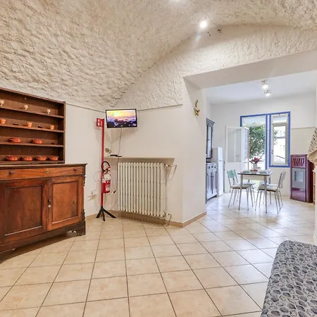 Apartamento Casa Oneglia Vicino Stazione - Happy Imperia