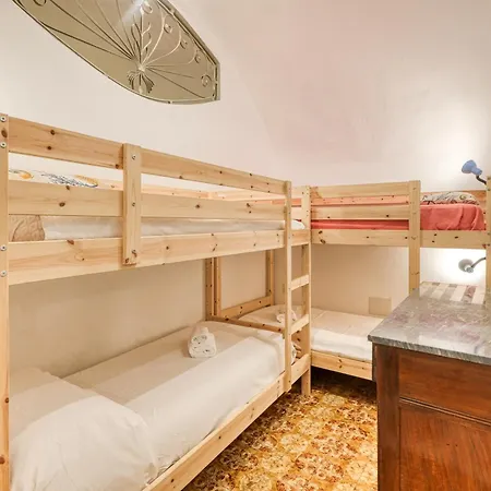 Casa Oneglia Vicino Stazione - Happy Apartamento