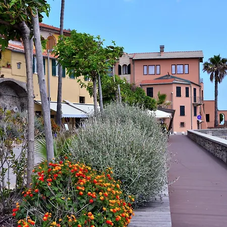 Apartmán Casa Oneglia Vicino Stazione - Happy *